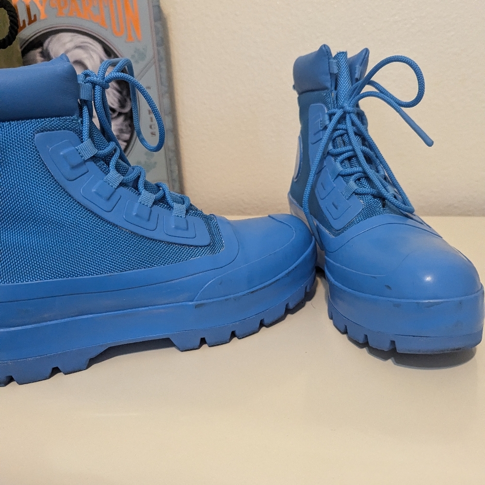 Converse Blue High-Top Sneakers - Picture 9 of 11